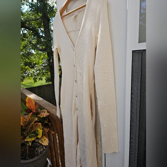 Rib Knit Long Sleeve V Neck Bodycon Midi Dress Beige Size S By Together Anthrop - Picture 4 of 9